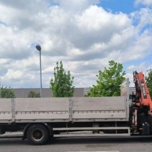 foto Eur4 MB valník 8.5m +HR jeřáb 16tm/12m Mercedes Axor 1824