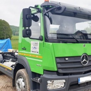 foto málo jetý 16t MB kontejner hák nosič Atego Mercedes 1530