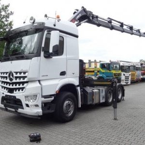 foto 6x4 MB tahač+HR Hiab, Mercedes Arocs