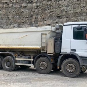 foto 41t dumper 8x4 MB Actros 4141 sklápěč Mercedes