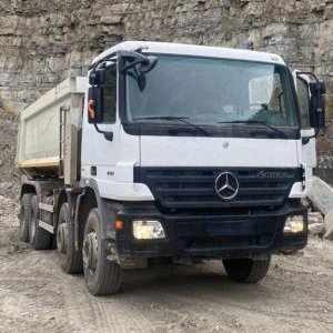 foto 41t dumper 8x4 MB Actros 4141 sklápěč Mercedes