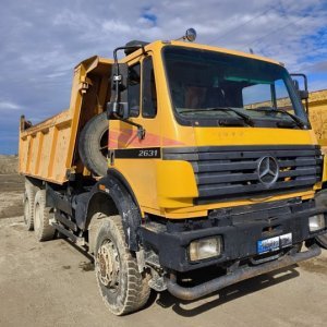 foto 6x6 dumper Mercedes sklápěč