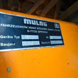foto sypač Unimog U300 zimní údržba