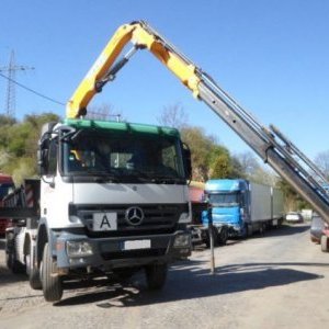 foto MB 8x4 hák+HR(2020) Effer Mercedes 32t kontejner s jeřábem