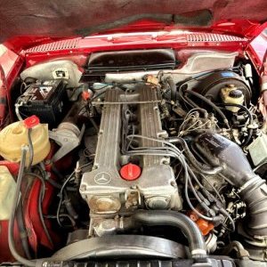 foto kupé po renovaci MB SLC280 automat 6V 2.8 benzin Mercedes veterán
