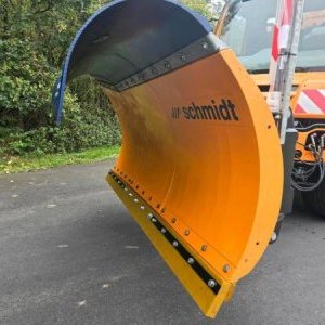 foto Unimog 405 U423 sypač Schmidt