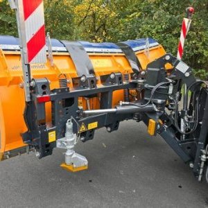 foto Unimog 405 U423 sypač Schmidt
